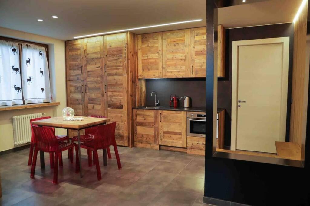 La Petite Maison D'Erika Aosta Eksteriør bilde